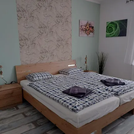 Apartamento Crystal *